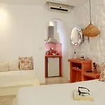 Maria's 3* Айя-Анна