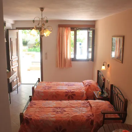 Pensión Maria's 3*