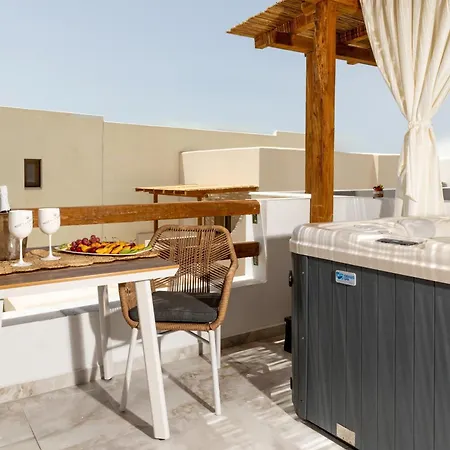 Maria's Agia Anna (Naxos)