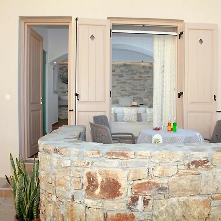 Guest house Maria's 3*